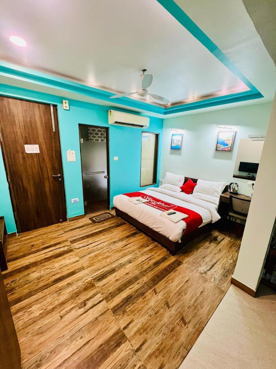 Hotel Raj Shikhar Ujjain Zewnętrze zdjęcie